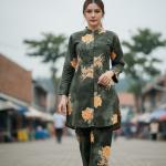 Women’s Olive Green Floral Printed Co-Ord Set – Stylish Kurti & Pant Outfit